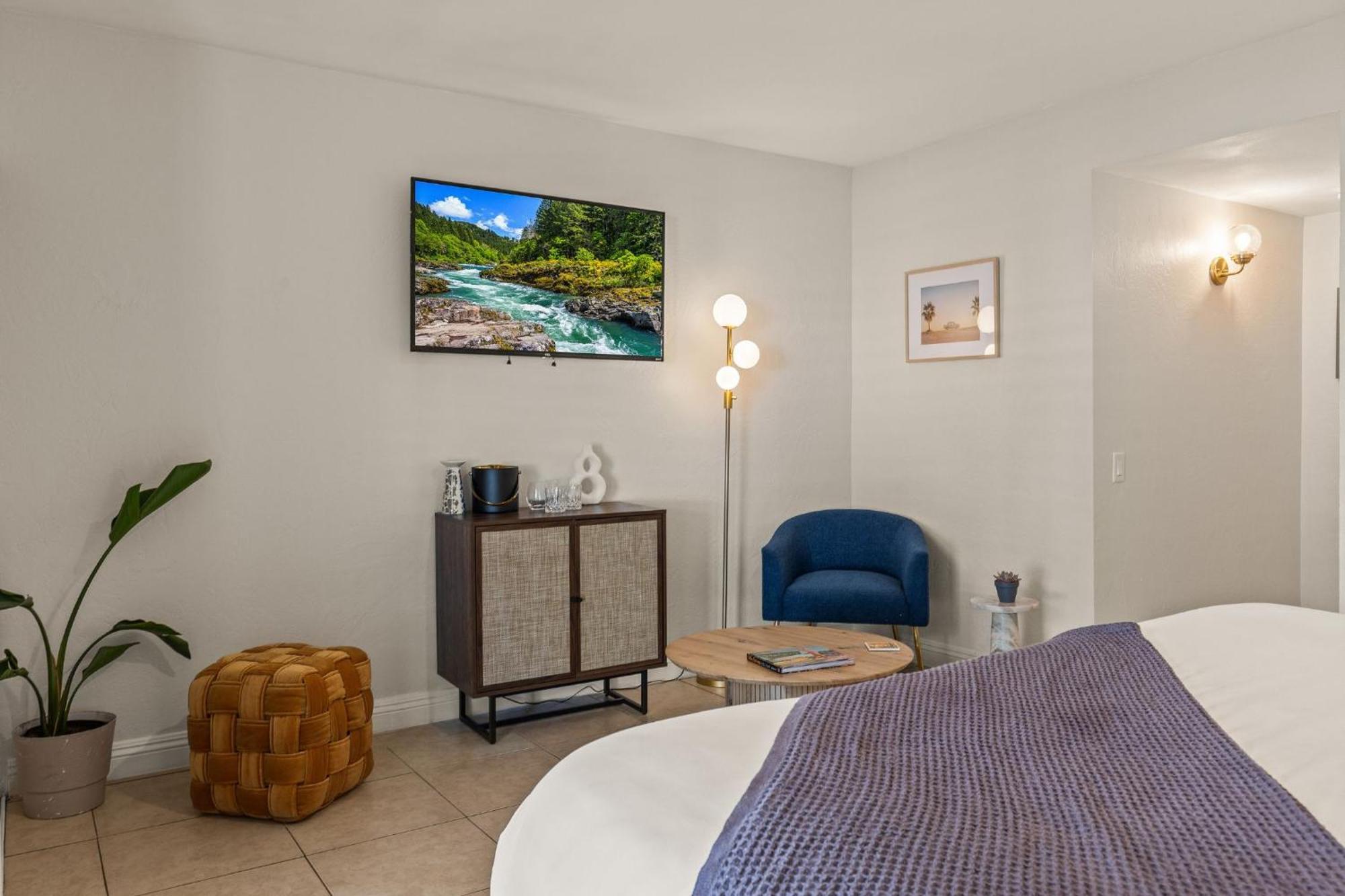 Casa Oliver Hotel & Resort - A Men'S Clothing Optional Resort In 棕榈泉 外观 照片